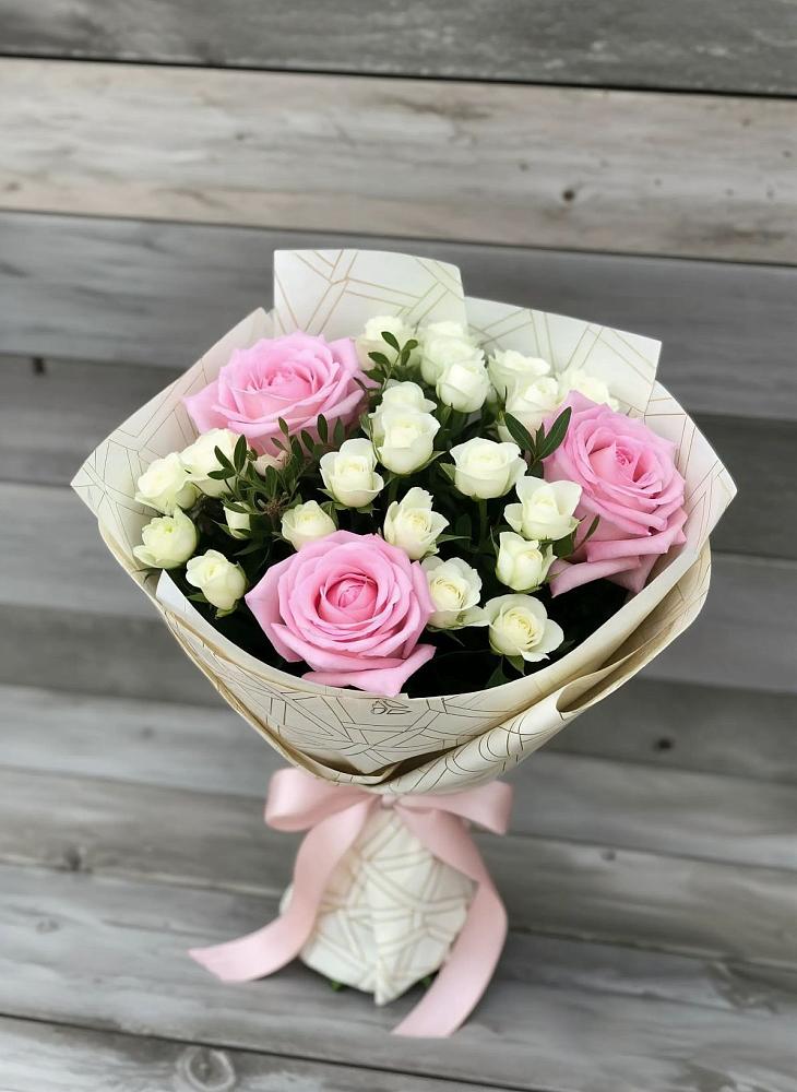 Букет цветов из: Розы в Янино 1