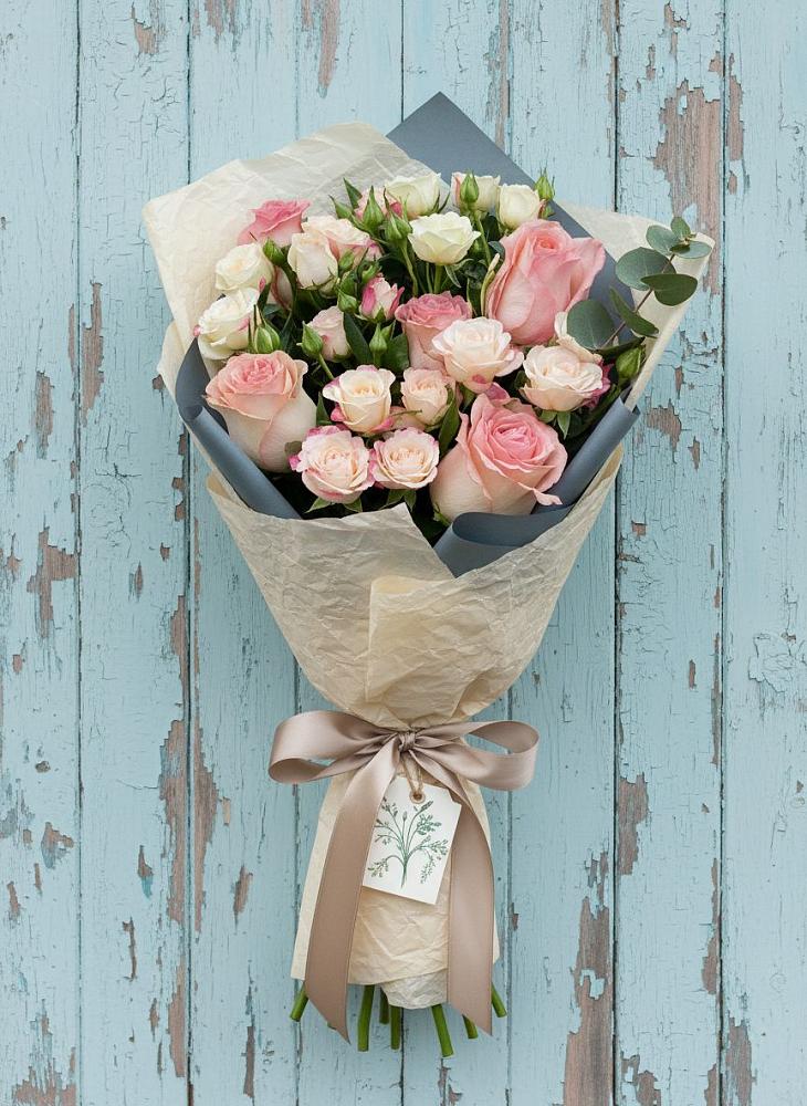 Букет цветов из: Розы в Янино 1