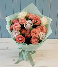 Букет цветов из:  Розы в Янино 1
