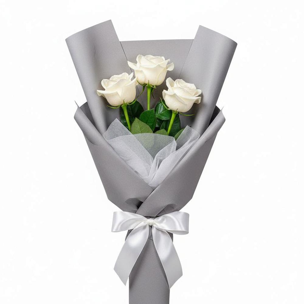 Букет 3 белые розы в Янино 1