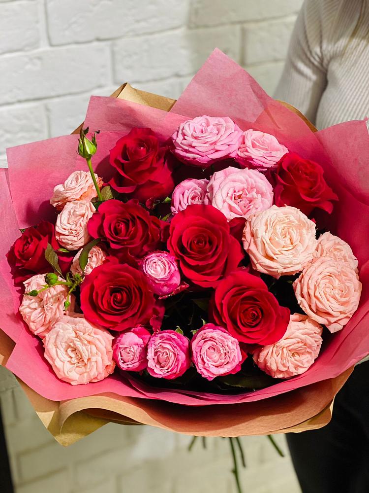 Букет цветов из: Розы в Янино 1