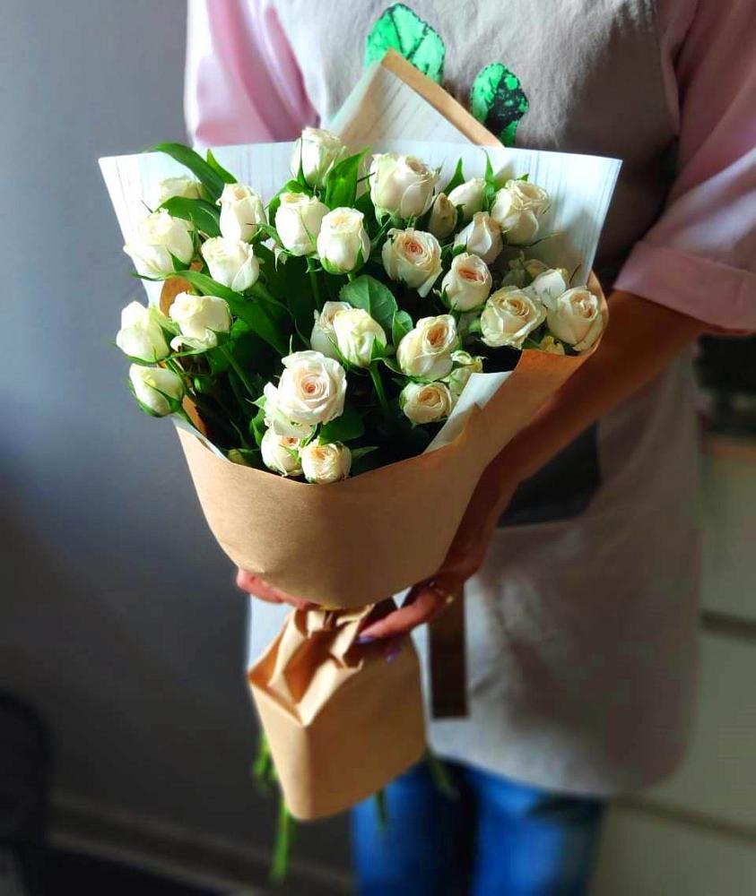 Букет цветов из: Розы в Янино 1