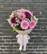 Букет цветов из:  Герберы и Хризантемы в Янино 1