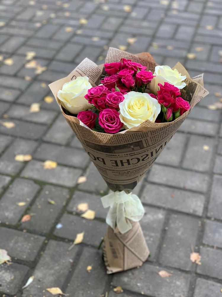 Букет цветов из: Розы в Янино 1