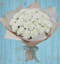 Букет цветов из:  Гвоздики в Янино 1