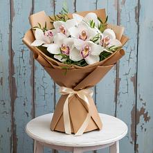 Букет цветов из:  Орхидеи и Розы #REPLACE_PRED# Янино 1